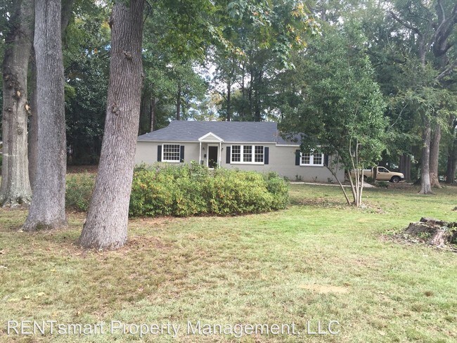 Foto del edificio - 3 br, 2 bath House - 4100 Acacia Drive