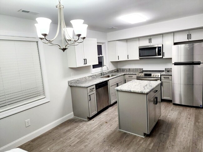 Foto del edificio - 3420 Venona Ave NW