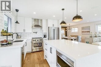 Building Photo - 3519 Braemore Pl