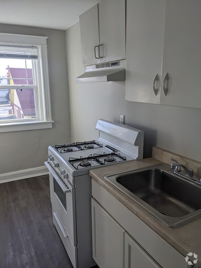 Valentine Apartments for Rent with Utilities Included Kansas City, MO
