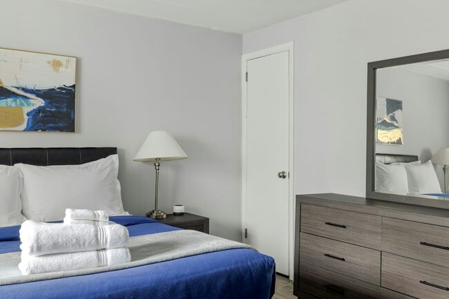 Photo - 1115 Mary Ann St Apartment