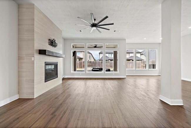 Building Photo - 4411 Windy Oaks Dr