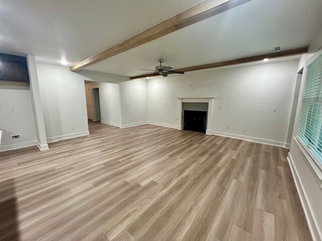 Foto del edificio - 305 Pennington Ave