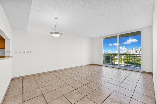 Foto del edificio - 2475 Brickell Ave