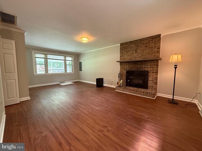 Foto del edificio - 29781 Oak Rd