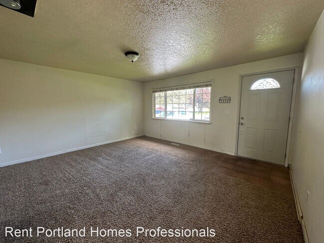 Building Photo - 3 br, 1 bath House - 11900 SE Mathers Road