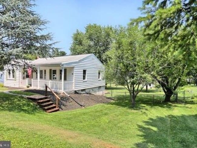 Foto del edificio - Colonial Park Ranch on half acre lot CD Sc...