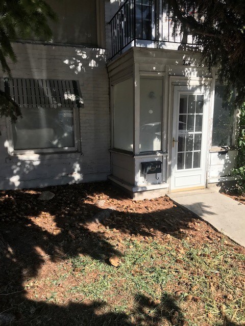 Primary Photo - 214 S Washington St