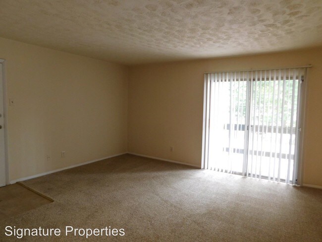Building Photo - 2217 Sedgwick St