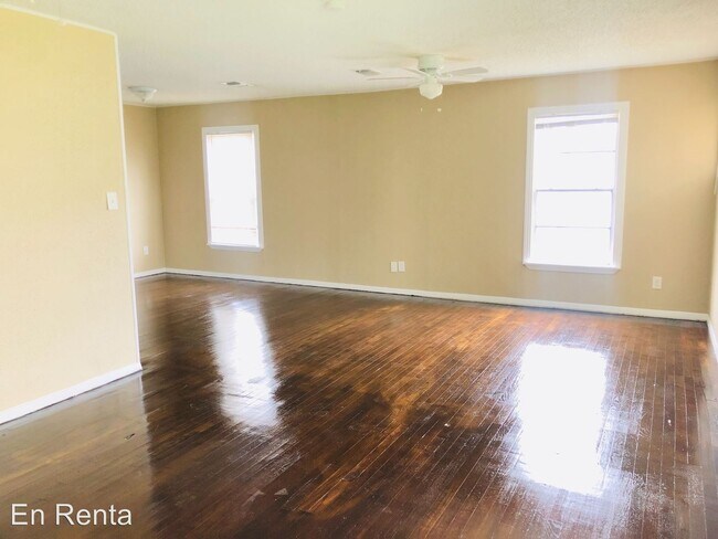Building Photo - 3 br, 1 bath House - 6037 Graham St.