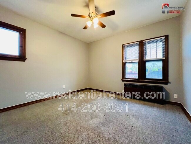 Foto del edificio - 1029 W Morgan Ave