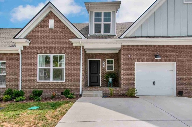 Building Photo - 7523 Fernvale Springs Way
