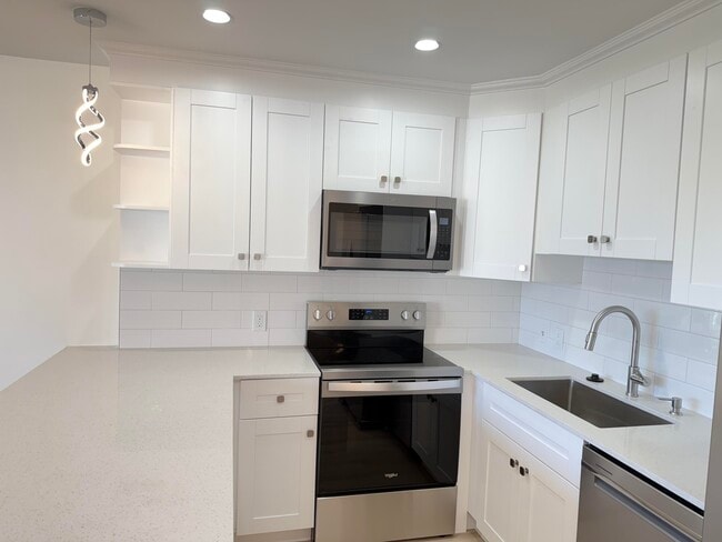 Building Photo - 37 Preston A