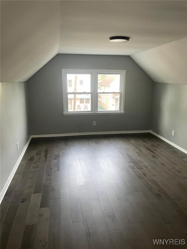 Building Photo - 260 Stevens Ave