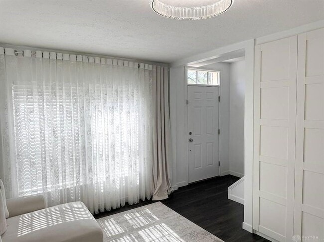 Photo - 1004 Parklake Row Unit Apartment