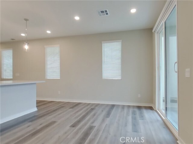 Building Photo - 31692 Hans Dr