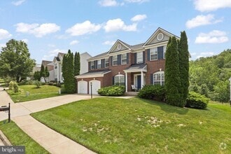 Building Photo - 2973 Myrtlewood Dr