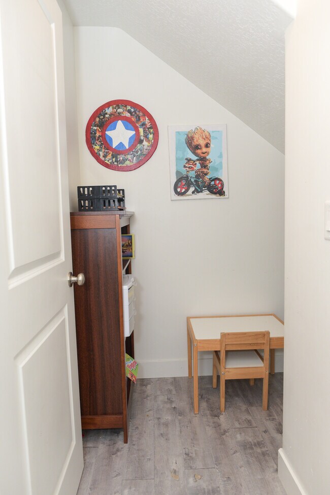 Foto del edificio - 1396 E 340 S