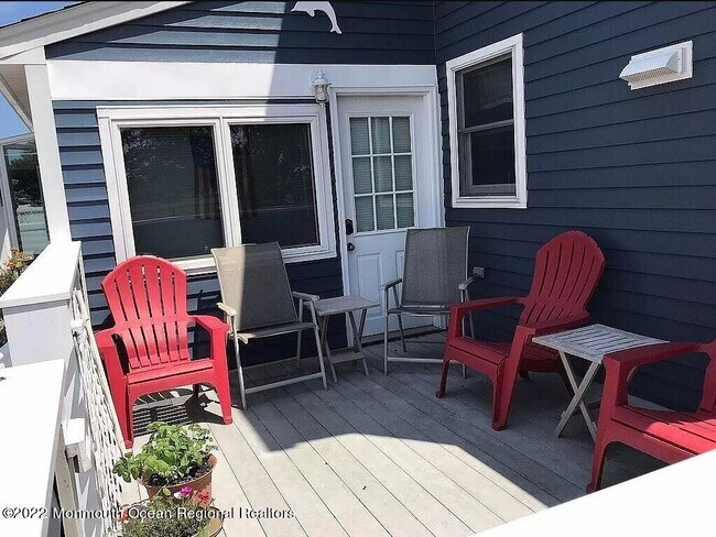 Foto del edificio - 215 Princeton Ave