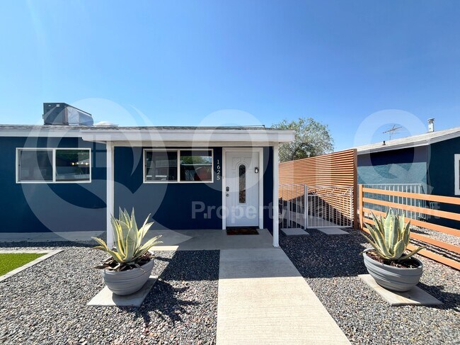 Foto del edificio - 1625 W Buckeye Ln