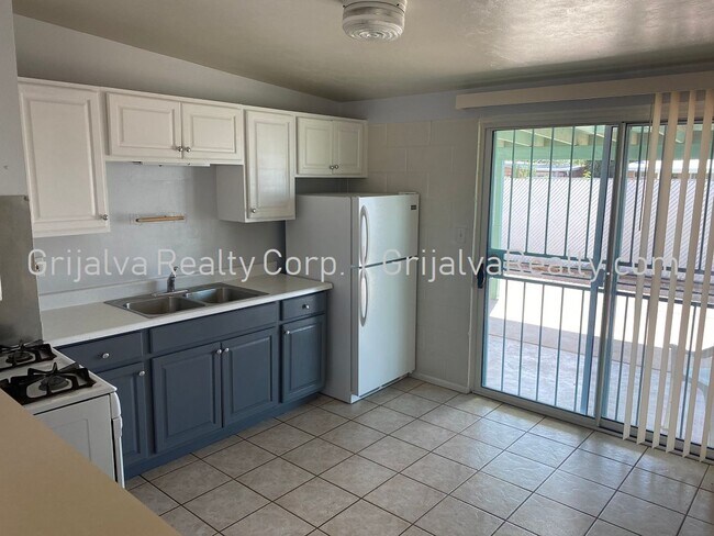Building Photo - 2849 N Eastgate Dr