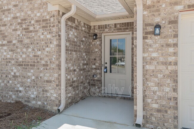 Building Photo - 129 Shiloh Creek Dr