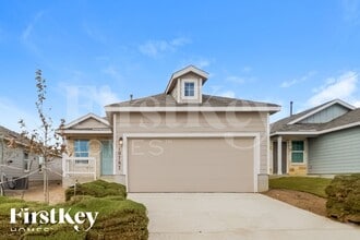 Building Photo - 10767 Prusiner Dr