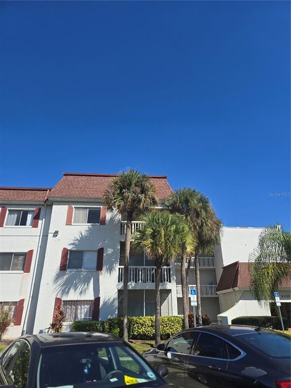 Foto del edificio - 2225 Holden Ave