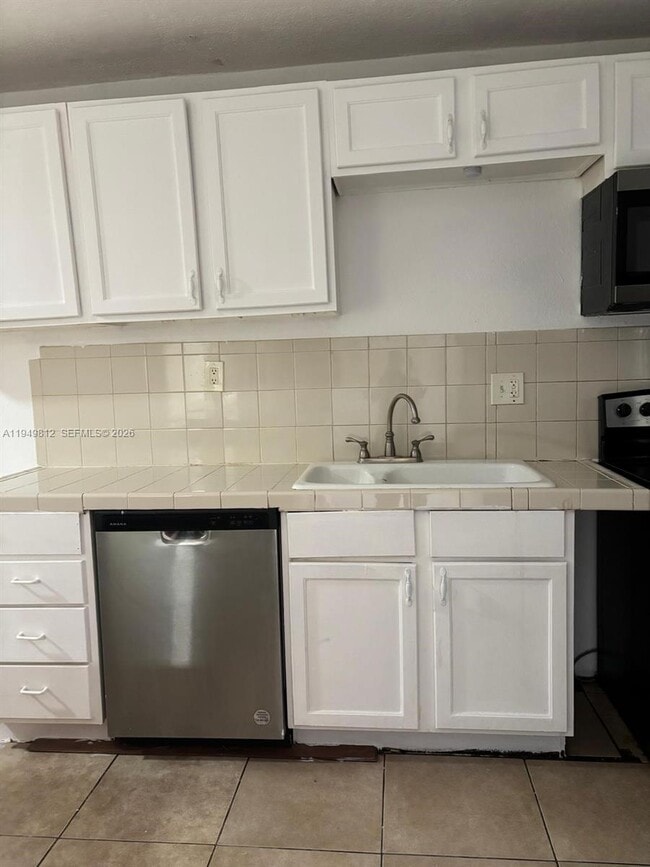 Foto del edificio - 20520 NW 15th Ave