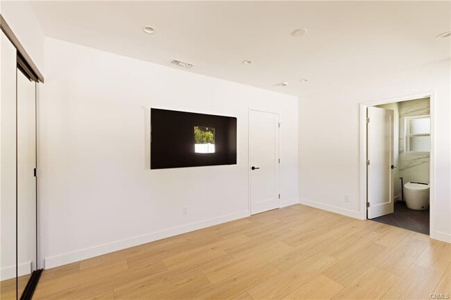 Foto del edificio - 22457 Berdon St