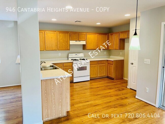 Building Photo - 4 WEEKS FREE RENT IF MOVED IN BY 1/31/2024...