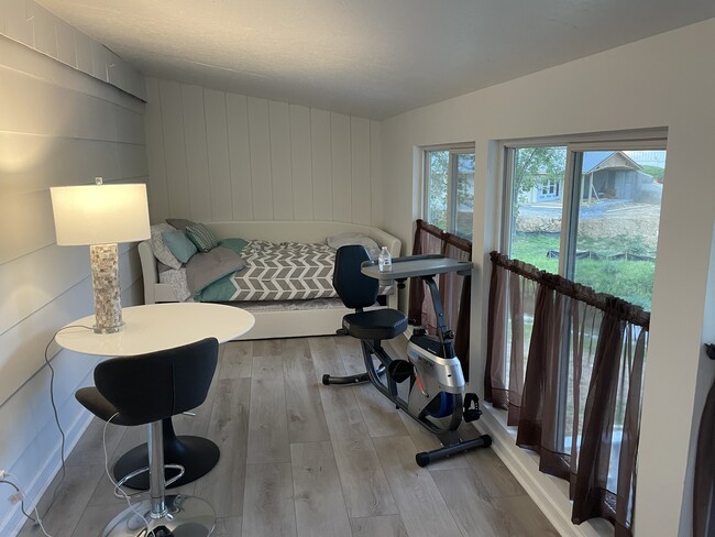 third bedroom twin with trundle - 13211 S Egypt Shores Dr