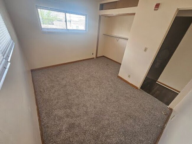 Foto del edificio - 7601 W Becher St