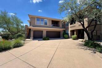 Building Photo - 10260 E White Feather Ln