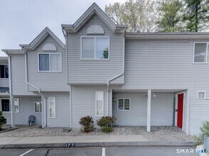 Building Photo - 155 Redstone Hl Rd