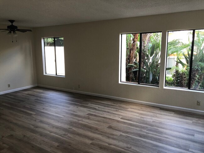 Foto del edificio - 119 Avenida Las Brisas