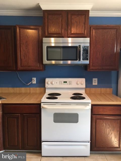 Foto principal - 2340 Hunters Square Ct