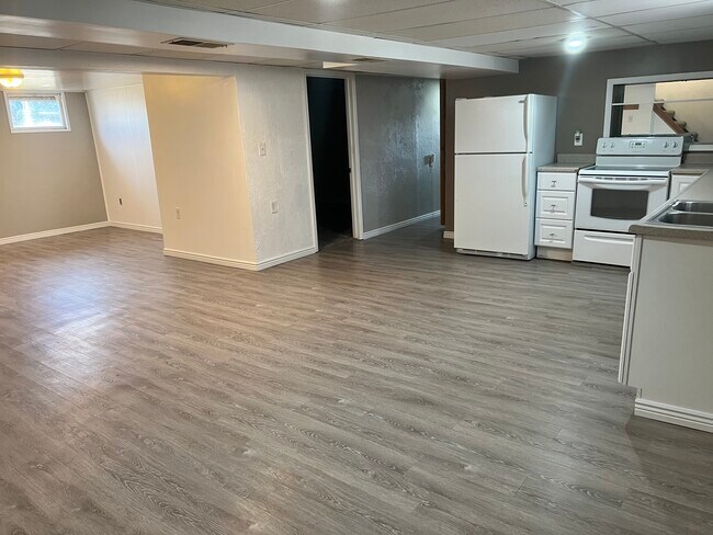 Sala de estar/cocina/comedor - 510 E King St