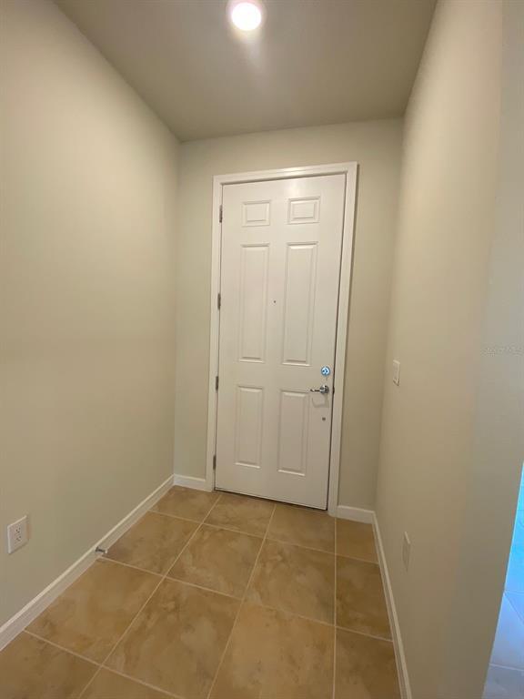 Building Photo - 5060 Sparkling Water Wy
