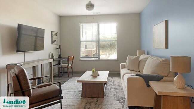 Foto del edificio - 900 E Six Forks Rd