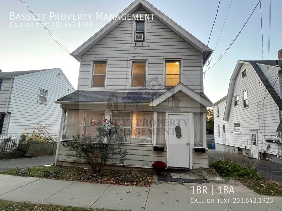 Primary Photo - 1602 Whitney Ave