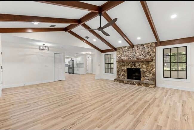 Building Photo - 643 Princewood Dr