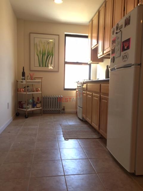 Foto del edificio - 344 E 6th St
