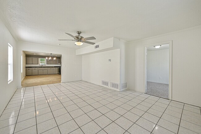 Foto del edificio - 2511 SW 27th St