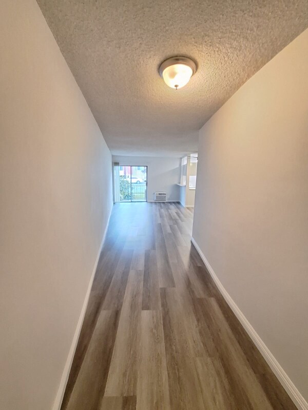 Foto del edificio - 4660 Kester Ave