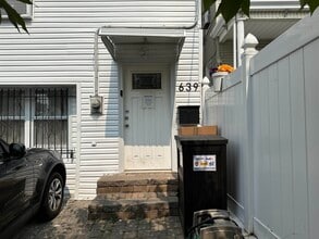 Building Photo - 639 Palisade Ave
