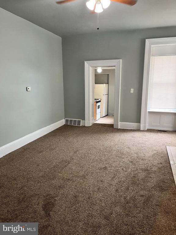 Building Photo - 44 Park St