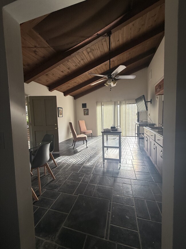 Building Photo - 12011 Browning Ave