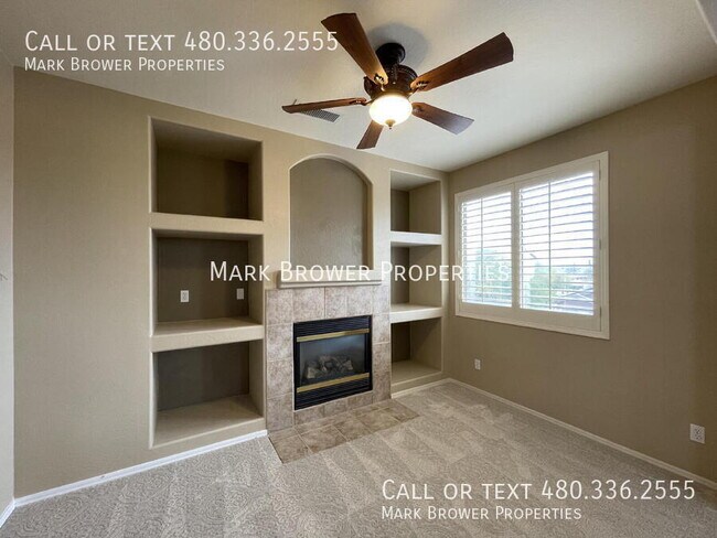 Foto del edificio - 17453 W Rock Ledge Rd