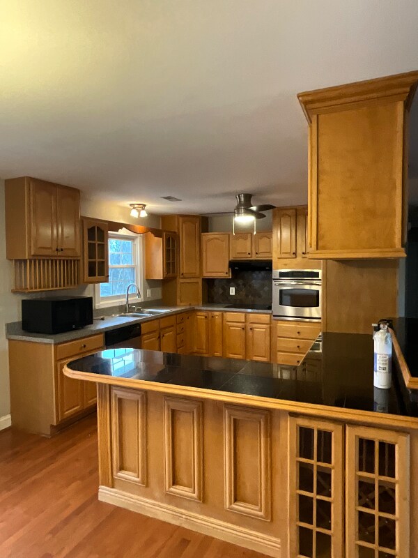 Building Photo - 5078 Broad Run Church Rd